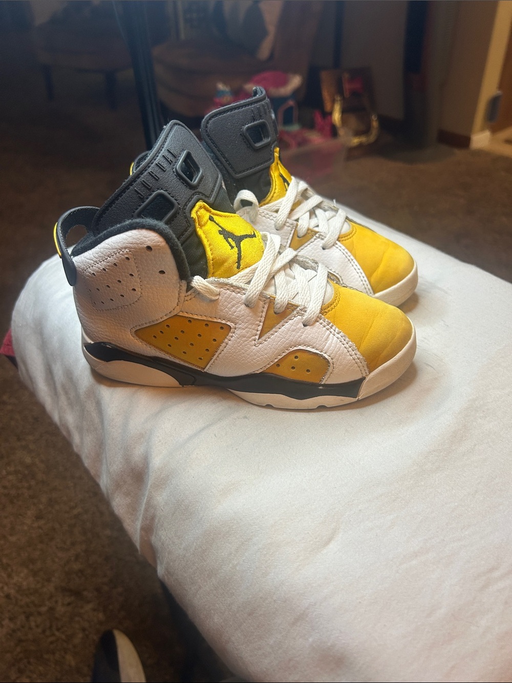 Jordan Kids' Yellow, White & Black Retro Sneakers